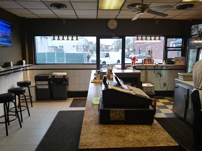 3 Bros Pizzeria Picture 2