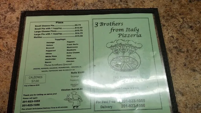 3 Bros Pizzeria Picture 5