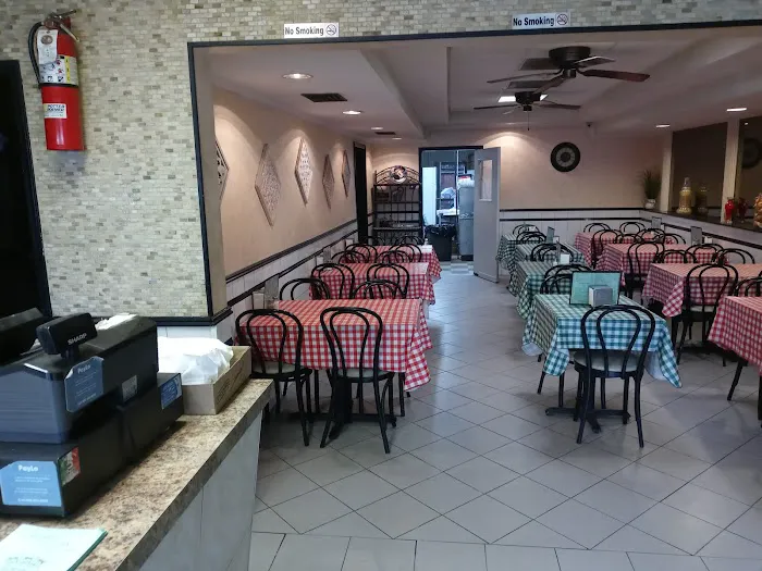 3 Bros Pizzeria Picture 3