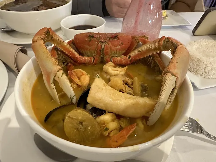 Latitude Zero Picture 4