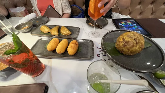 Tagua Restaurant Picture 2