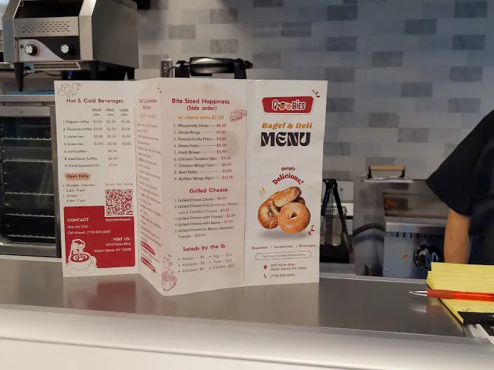 Qoobies Bagel & Deli Picture 3