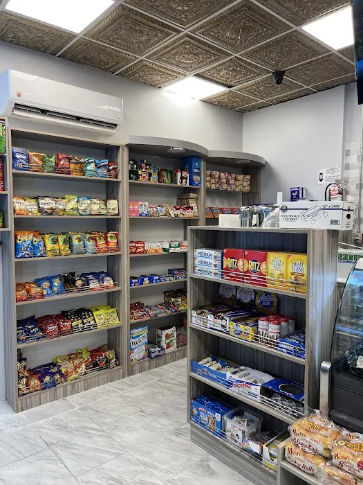 Qoobies Bagel & Deli Picture 2