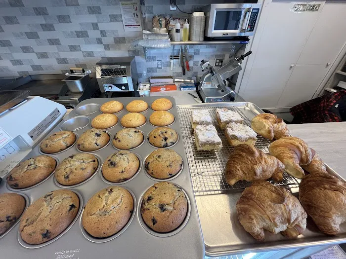 Qoobies Bagel & Deli Picture 1