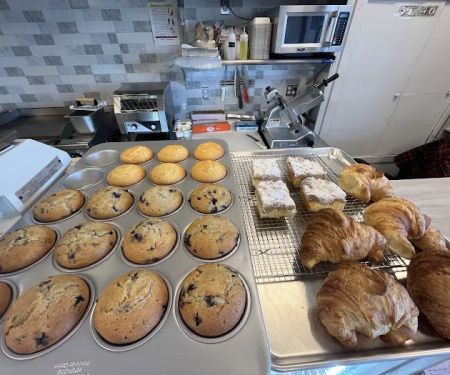 Qoobies Bagel & Deli