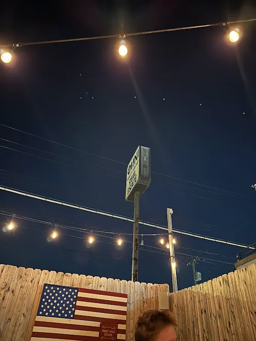 Curly Wolf Saloon Picture 9