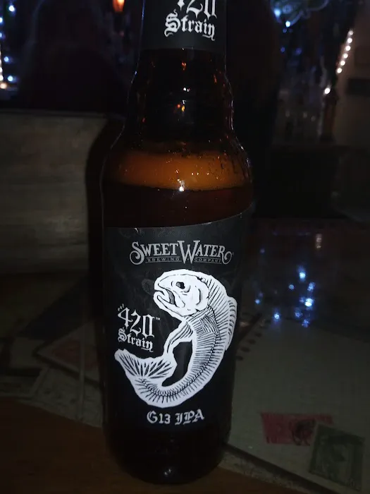 Curly Wolf Saloon Picture 8