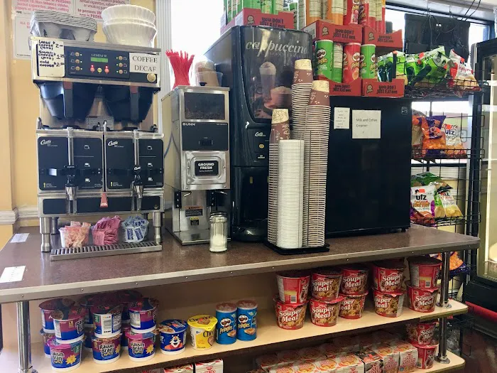 Kwality Bagels Deli & Grocery Picture 3