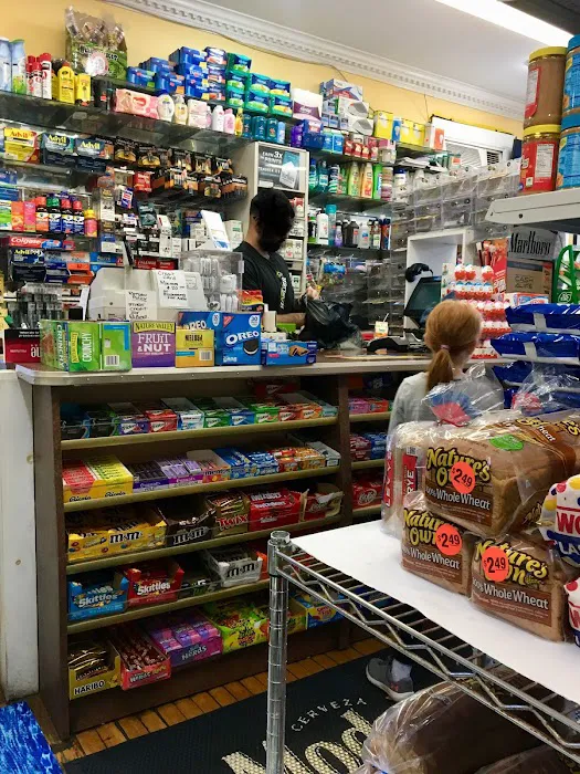 Kwality Bagels Deli & Grocery Picture 9