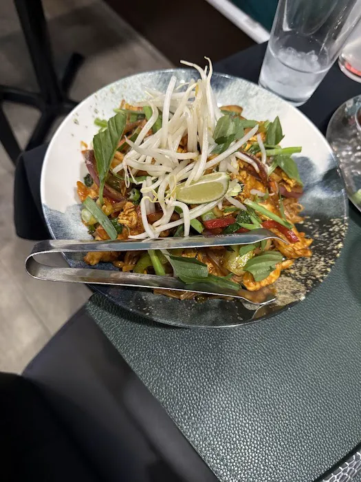 Basil Indian Cuisine Picture 2