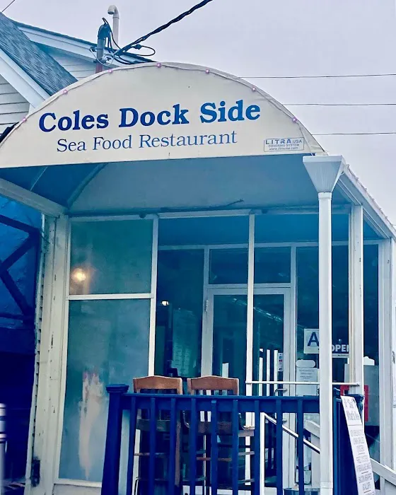 Cole's Dock Side Picture 10