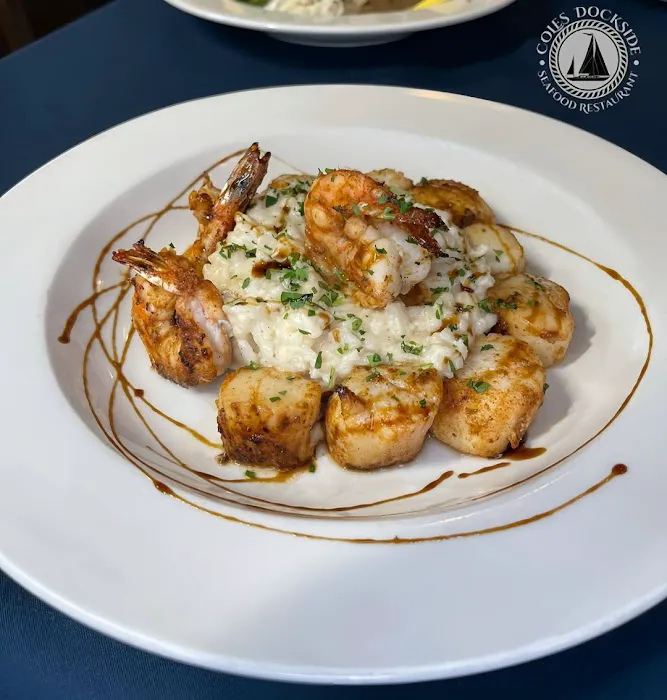 Cole's Dock Side Picture 7