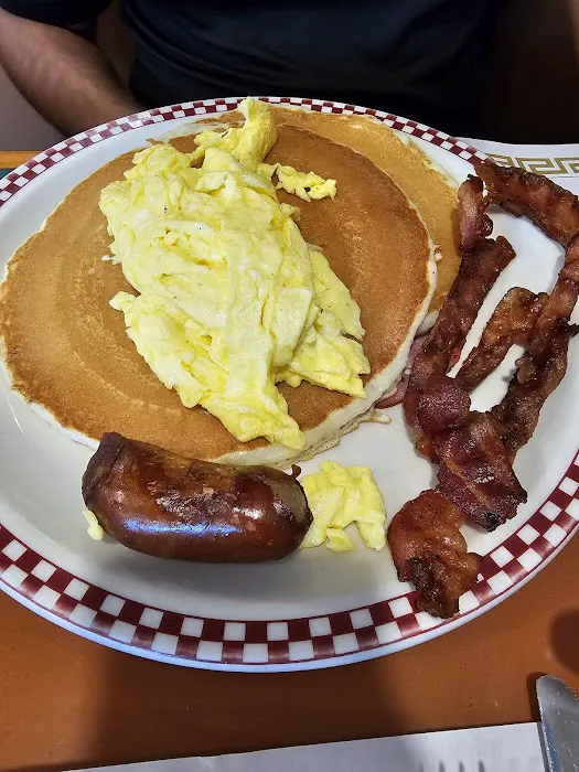 Andrew’s Diner Picture 7