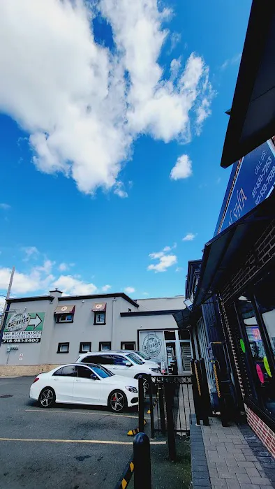 Philly Pretzel Factory - Staten Island Picture 8