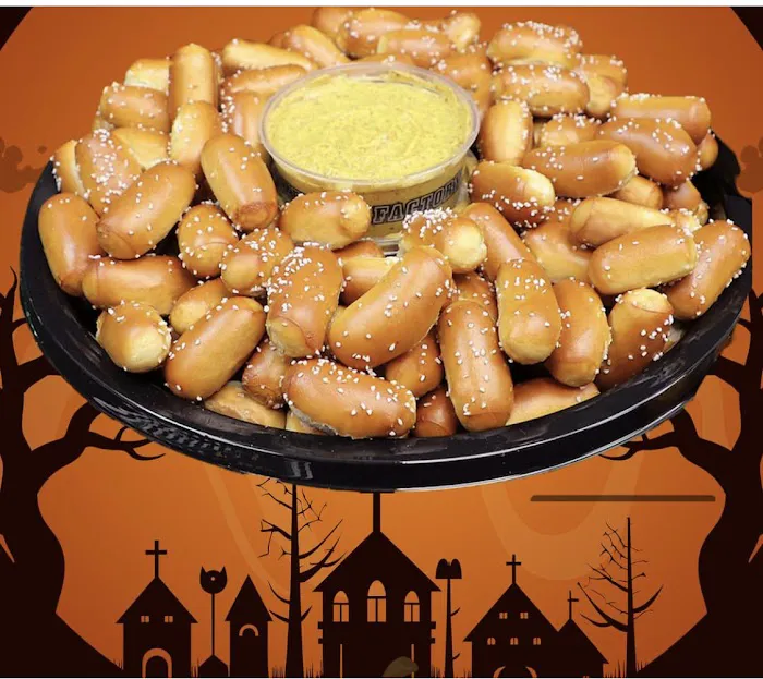 Philly Pretzel Factory - Staten Island Picture 4