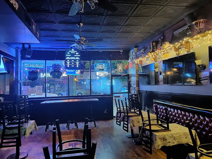 The Kettle Black Picture 2