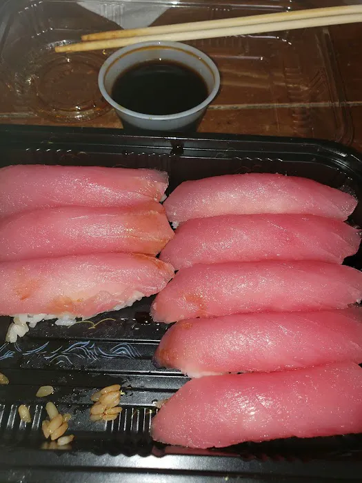 Manor Sushi Picture 7