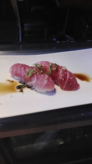 Manor Sushi Picture 3