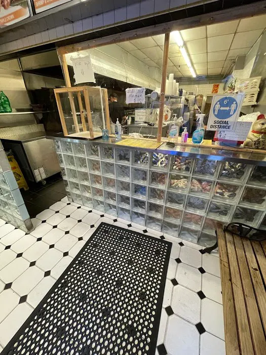 Emperor House Picture 7