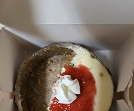 Crumbl - West Brighton