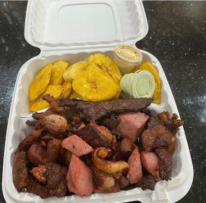 Lili La Grande Picture 4