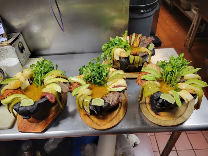 Cinderellas Mexican Restaurant Picture 1