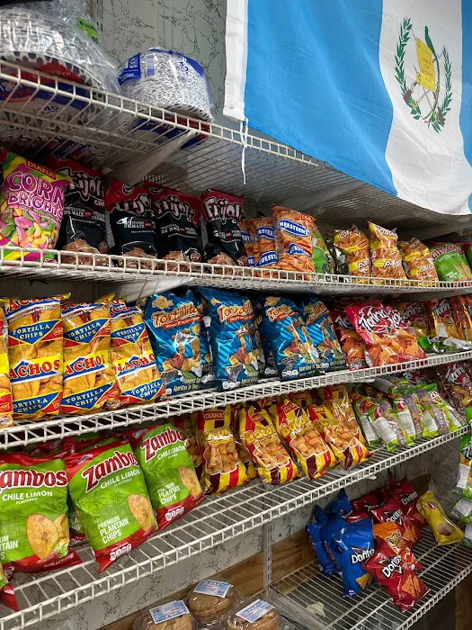 LAS CHAPINAS GUATEMALAN DELI AND GROCERY Picture 1