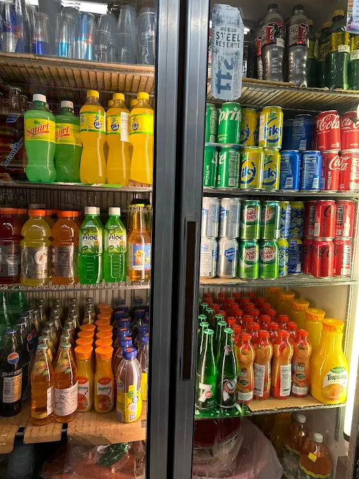 LAS CHAPINAS GUATEMALAN DELI AND GROCERY Picture 3