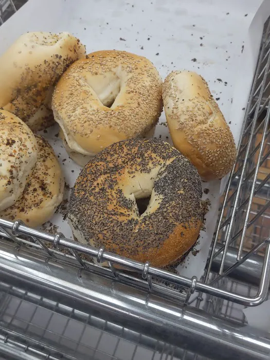 Victory Mart Deli & Grocery Picture 8