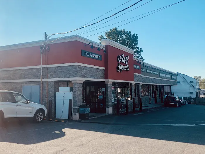 A & C Superette & Salumeria Picture 3