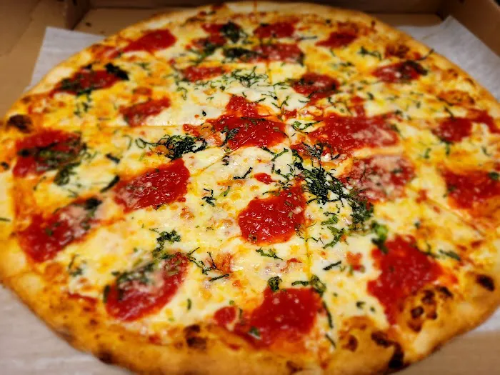 Delafield Pizza Picture 10