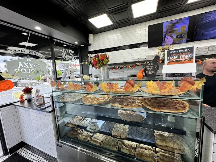 The Pizza Parlor Picture 1