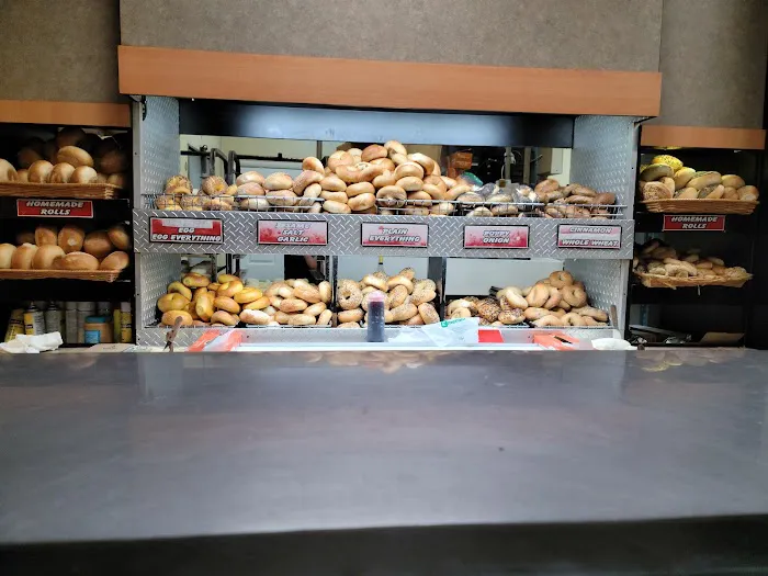 Bagels N' Buns Picture 1