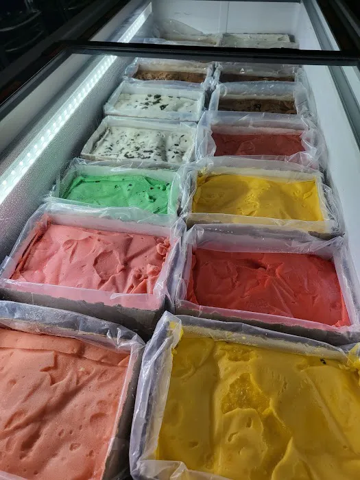 Uncle Louie G watchogue road Picture 1