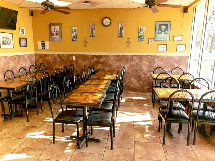 DiLeo's Pizzeria Picture 1