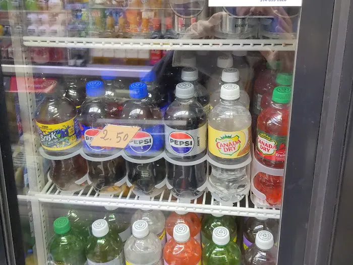 Michael's Deli Picture 2