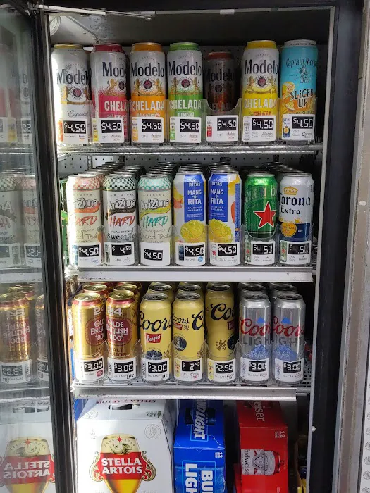 Michael's Deli Picture 3