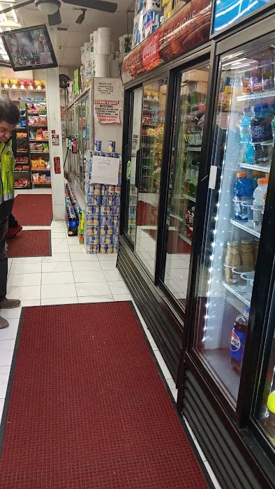 Michael's Deli Picture 8