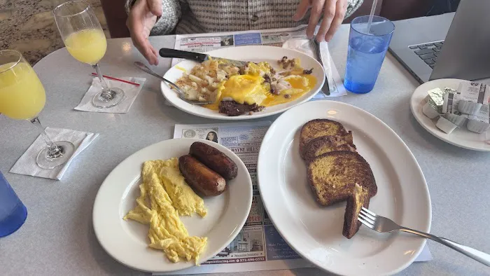 Wayne Hills Diner & Restaurant Picture 10