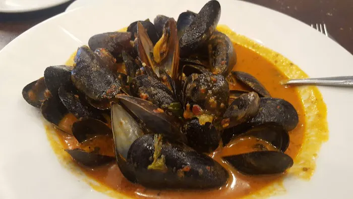 Bensi of Wayne Picture 4