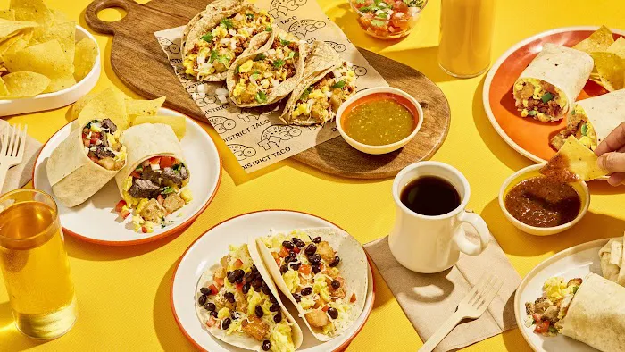 District Taco Picture 4