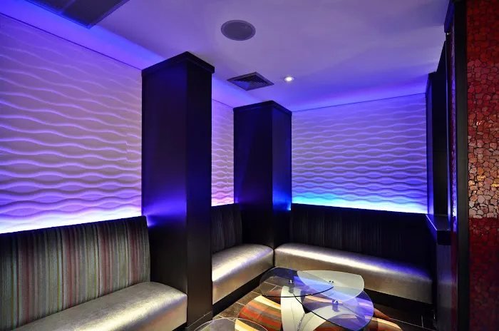 Manhattan Lounge Picture 1