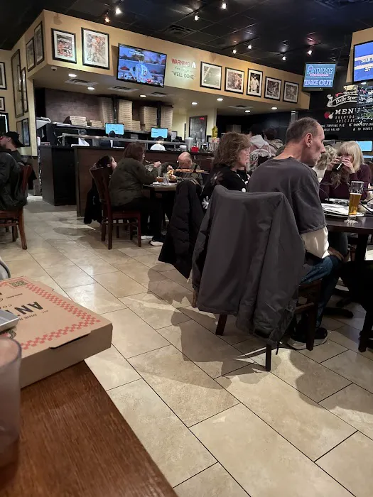 Anthony's Coal Fired Pizza & Wings Picture 6