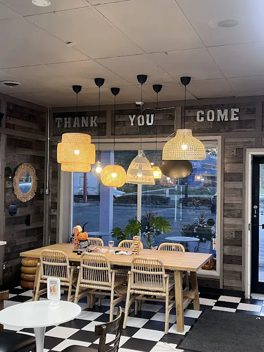 Mr Bagel and Deli Picture 3