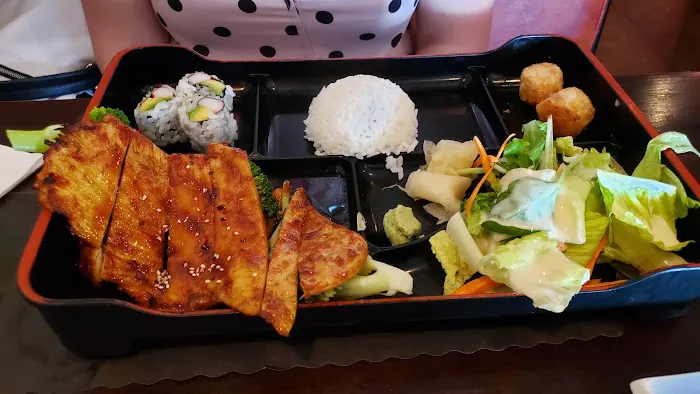 Blossom Asian Bistro Picture 4