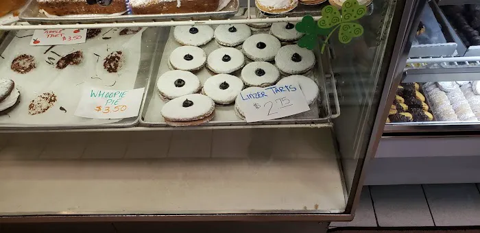 Packanack Bakery Picture 2