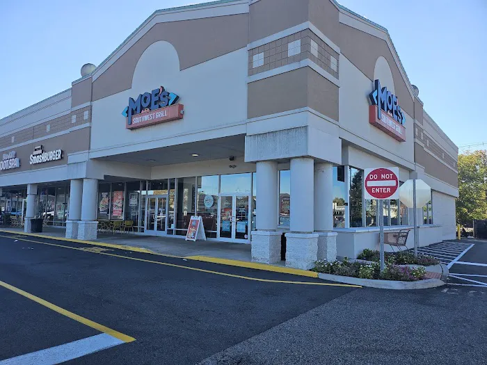 Moe's Southwest Grill Picture 5