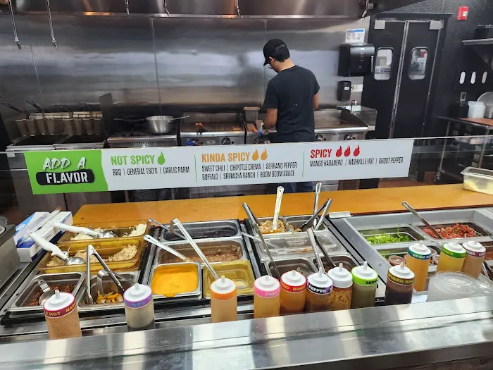 Bubbakoo's Burritos Picture 8