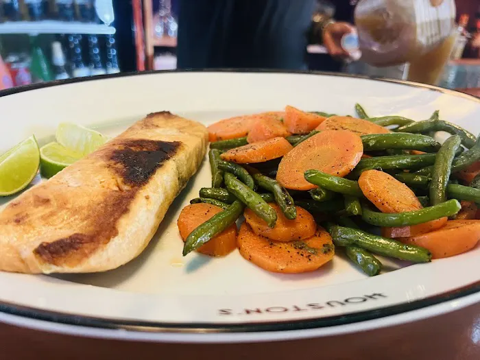 Diddy’s Mexican Restaurant & Bar Picture 3