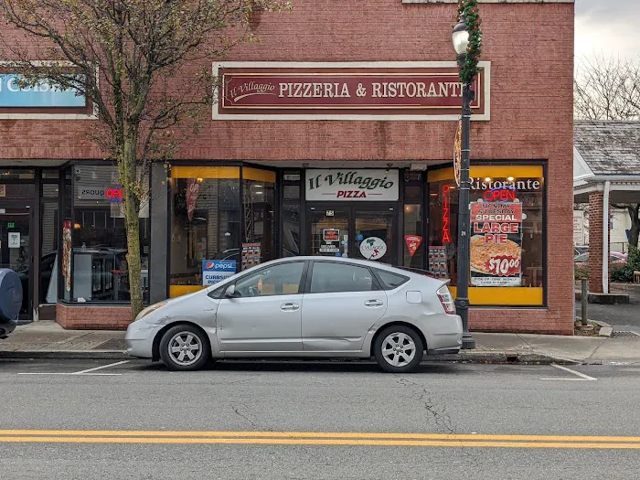 Il Villaggio Pizza Picture 2